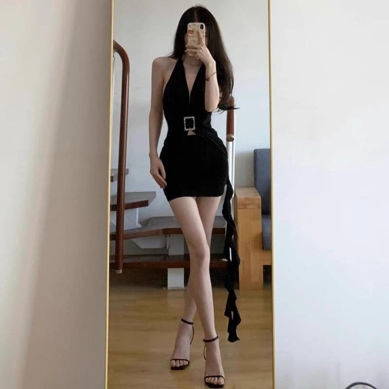 로얄 자매 섹시함 행침 목 여성 드레스 여름 새로운 허리 수축 품격 핫걸 품격 백리스 타이트 스커트 치마 쇼트 스타일