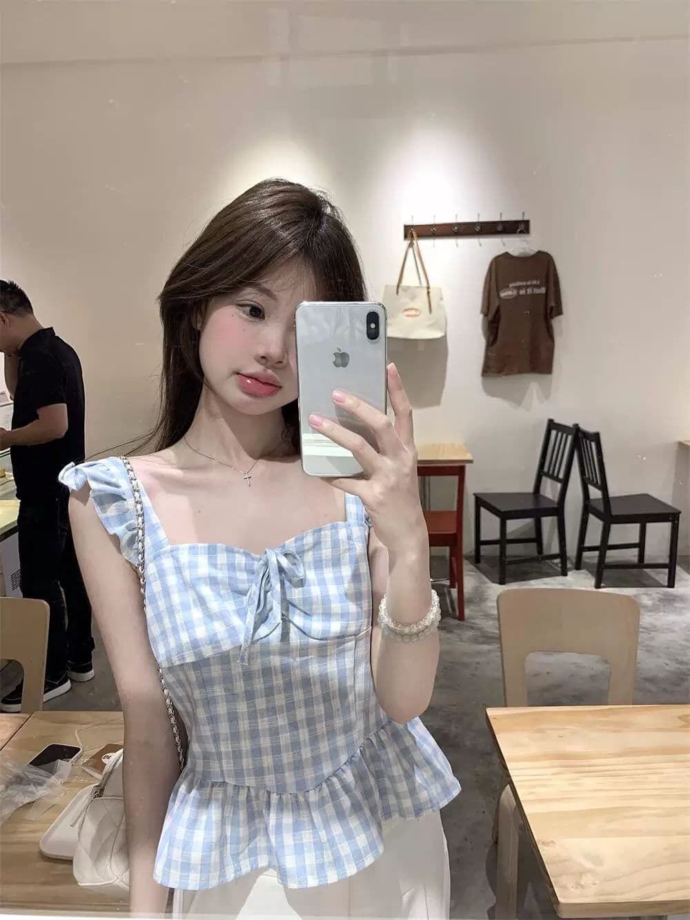 파란색 체크무늬 작은 날다 소매 조끼 2026 여름 새로운 레이스업 순수한 욕망 바람 프릴 몸매 가꾸기 슬림해 보이는 맨위 상세 이미지 1