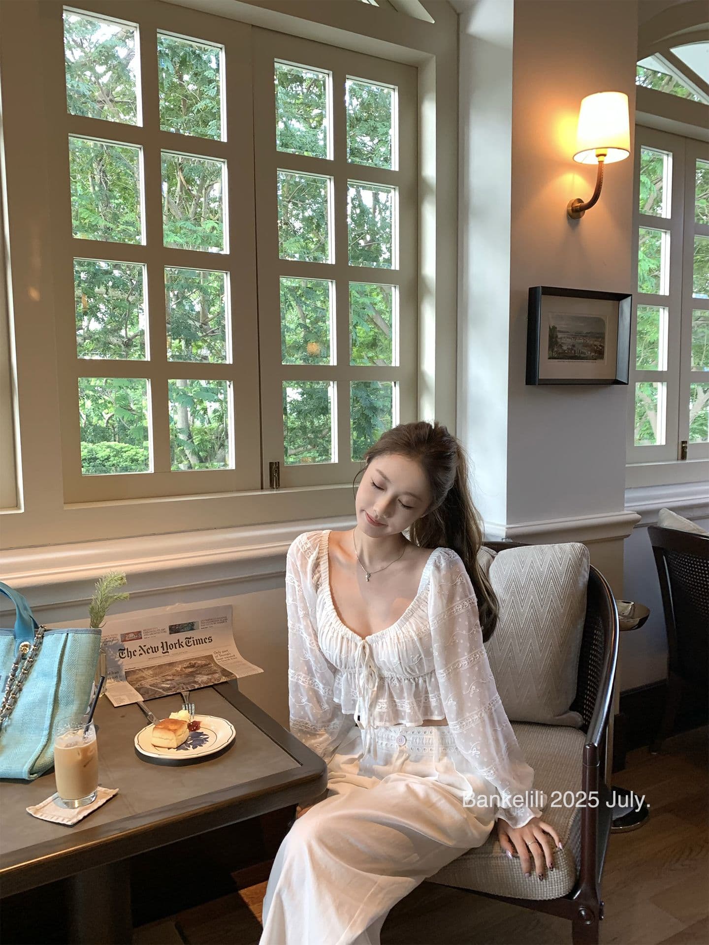 Tulle 달빛 레이스 자수 벌룬 소매 V넥 스트랩 자외선 차단 블라우스