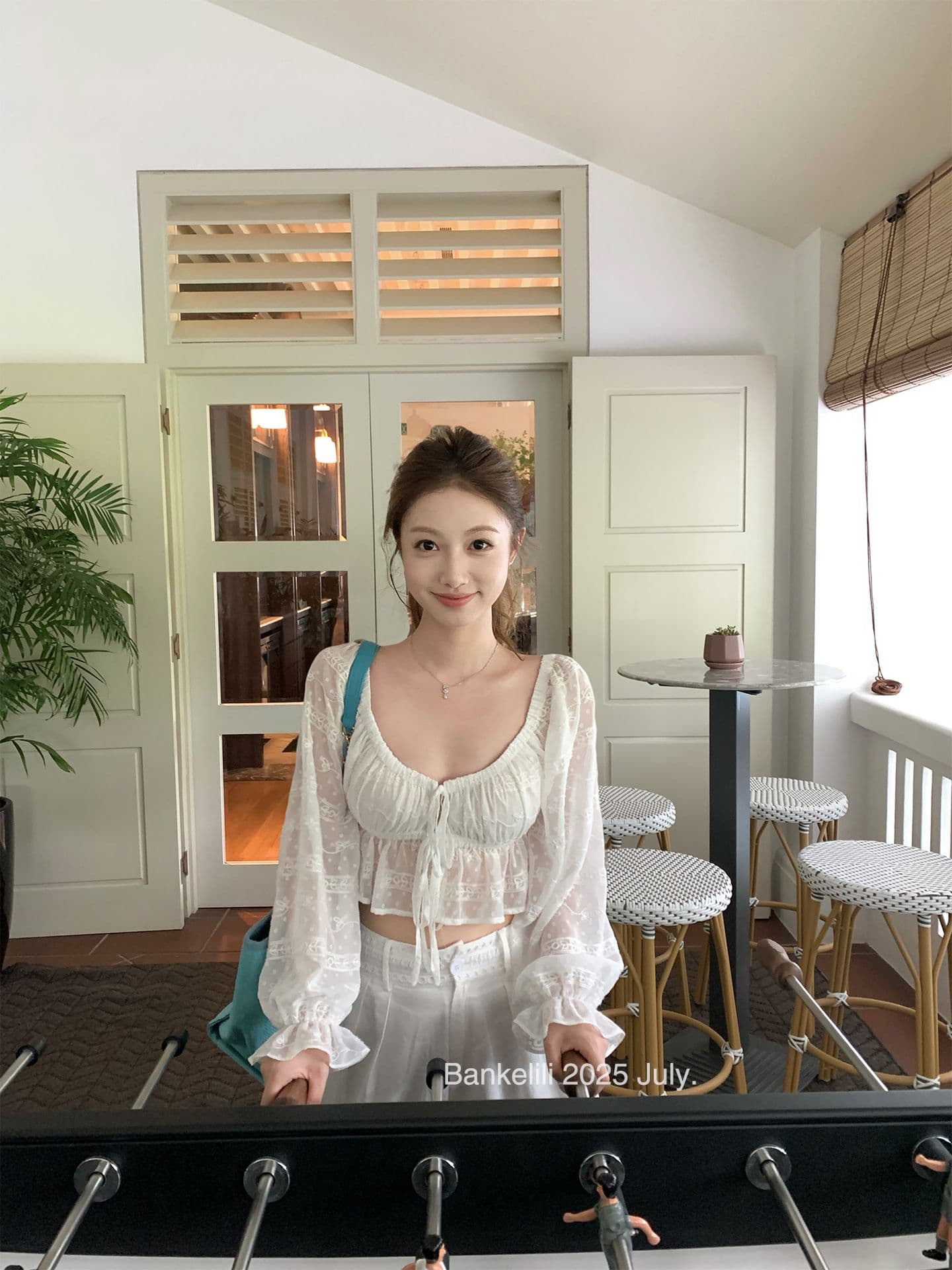 Tulle 달빛 레이스 자수 벌룬 소매 V넥 스트랩 자외선 차단 블라우스 상세 이미지 2