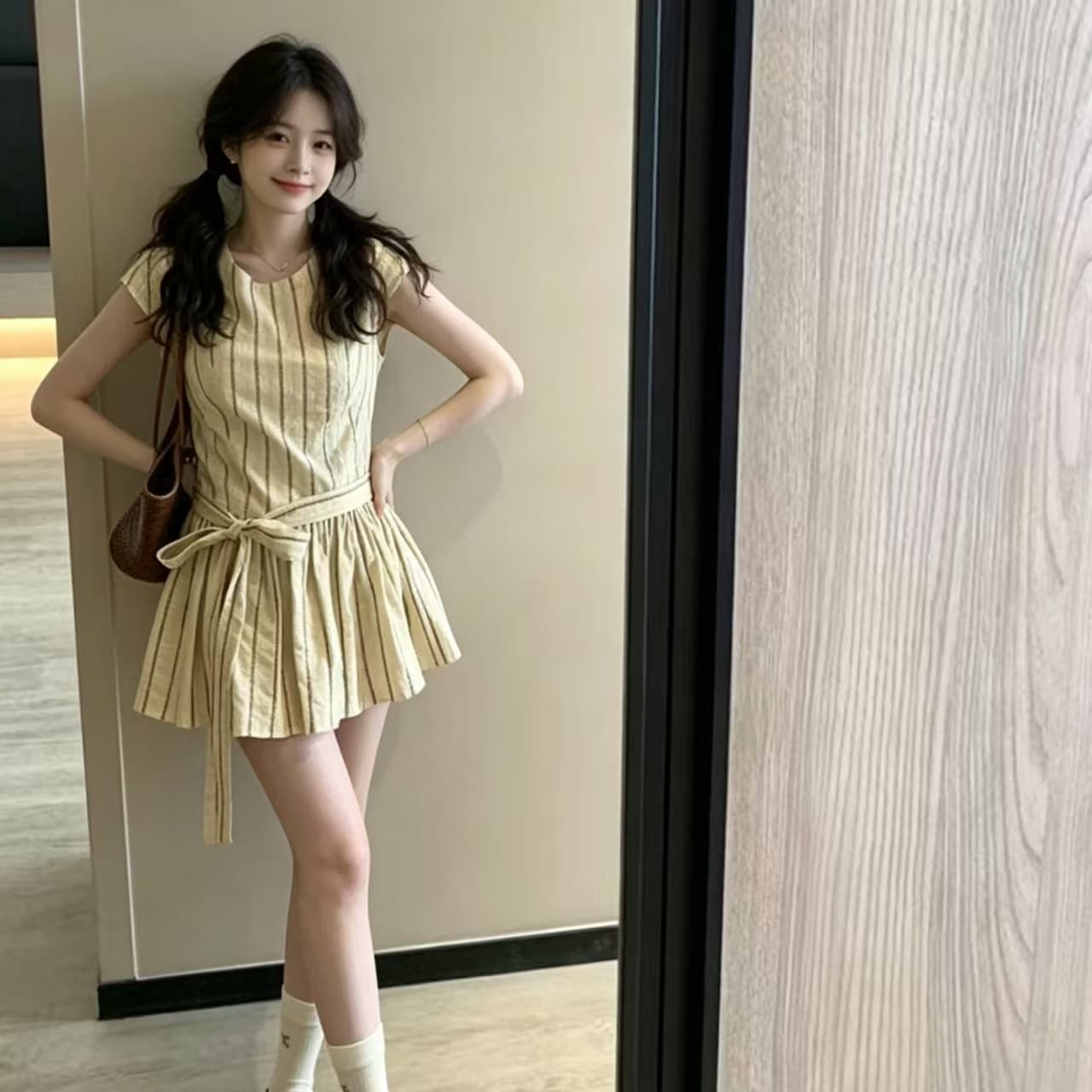 유럽 한 달콤함 미니 스커트 패션 스트랩 년 여름 반팔 드레스 2026 한 부서 다용도 허리 수축 슬림해 보이는 점프 슈트 상세 이미지 5