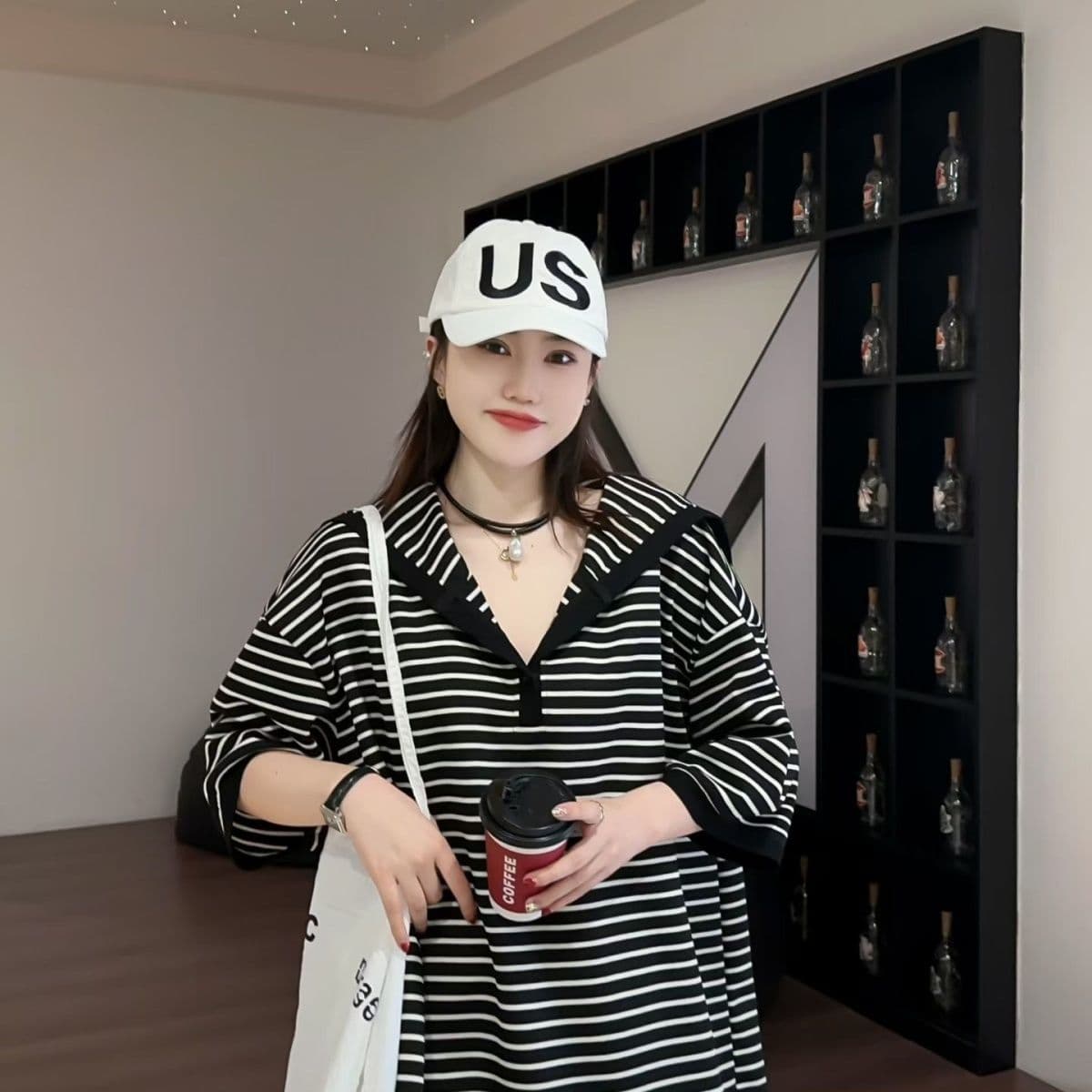 슈퍼 빅 사이즈 300 근 한국 스타일 느긋한 품격 2026 여름 새로운 해군 칼라 루즈핏 흑백 줄무늬 슬림해 보이는 맨위 상세 이미지 5