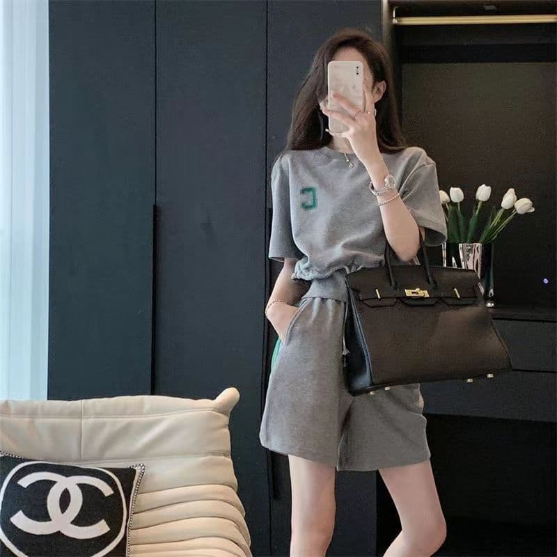모방 면 물고기 규모 200그램 캐주얼 패션 세트 여성 여름 새로운 루즈핏 반팔 운동 반바지 투피스 세트 상세 이미지 3