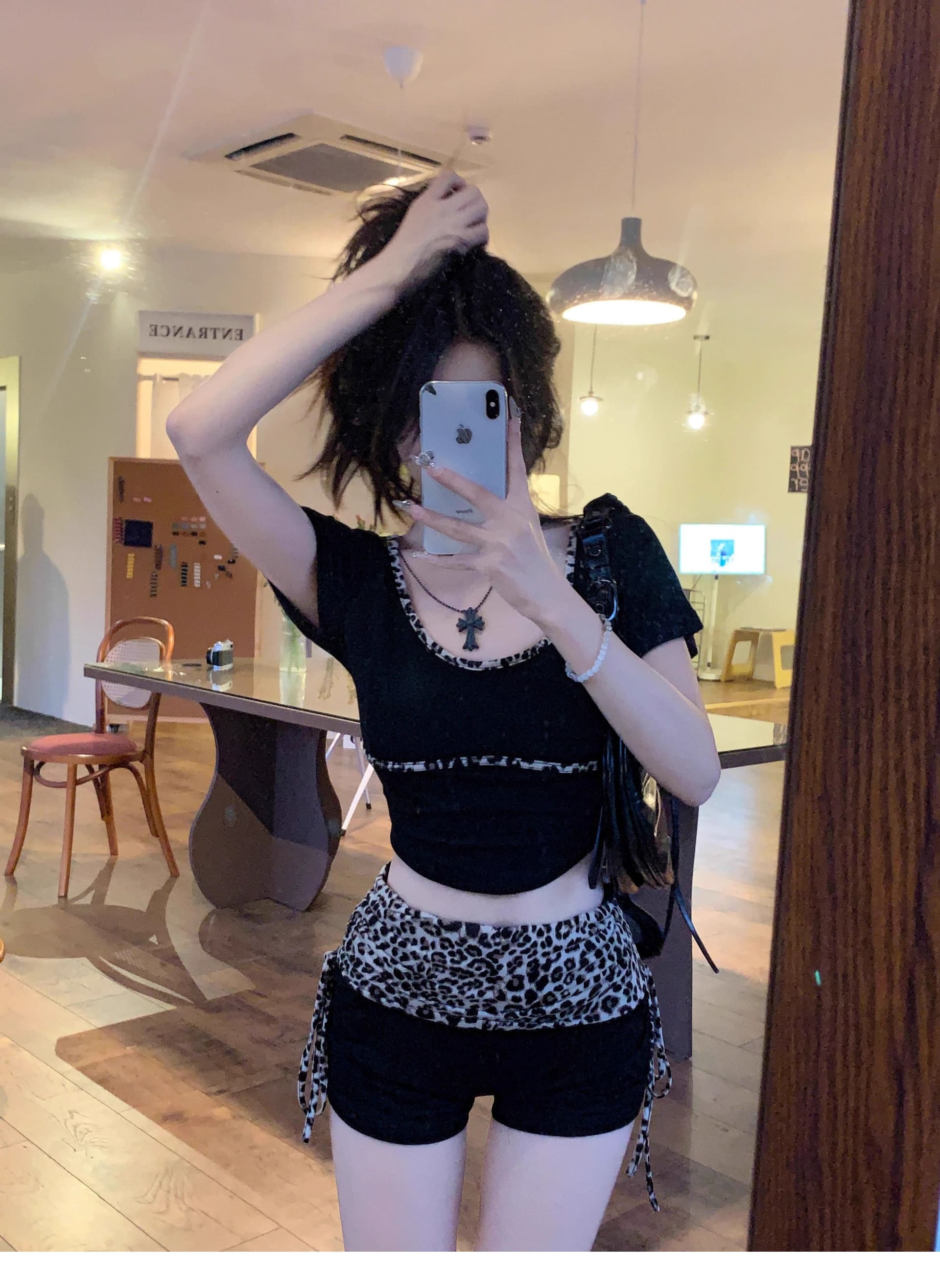 여름 몸매 가꾸기 디스플레이 몸 순수한 욕망 달콤한 핫걸 레오파드 무늬 패치워크 티셔츠 맨위 로우 웨이스트 스트랩 반바지 투피스 슈트 상세 이미지 5