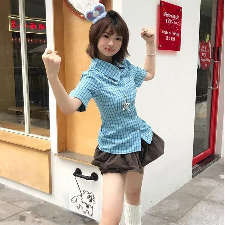 아메리칸 높음 거리 불규칙 파란색 체크무늬 반팔 여성 셔츠 몸매 가꾸기 디자인 센스 작은 대중 슬림해 보이는 이미지 3