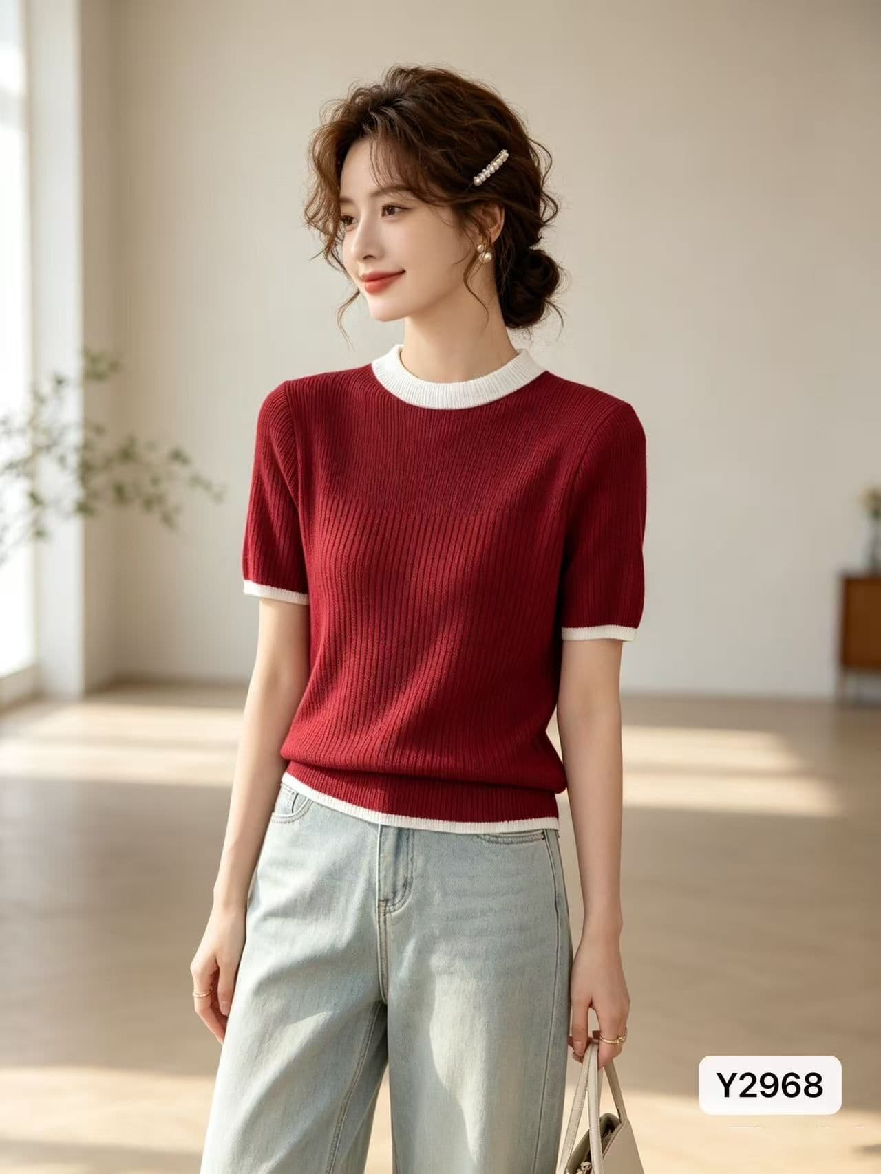 빨간색 배색 라운드 넥 반팔 티셔츠 니트 스웨터 여성 2026 새로운 봄 여름 섹션 슬림해 보이는 쇼트 스타일 슈퍼 잘 생긴 맨위 상세 이미지 7