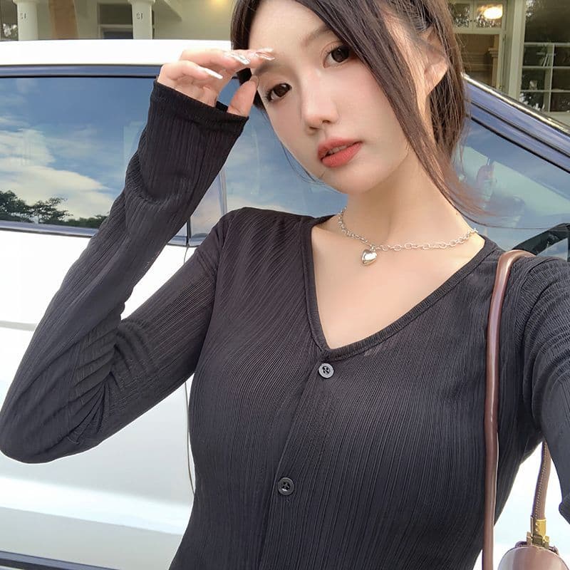 실사 정가 검정색 품격 V넥 니트 오픈 가디건 여성 디자인 센스 봄 가을 몸매 가꾸기 슬림해 보이는 얇은 스타일 재킷 맨위 이미지 2