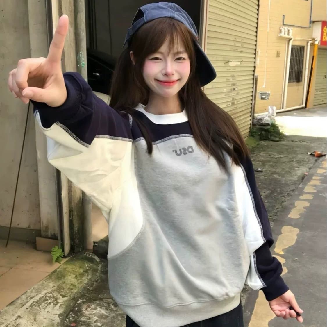 아메리칸 레트로 스트라이프 순면 긴팔 티셔츠 여성 이른 가을 루즈핏 디자인 센스 조수 브랜드 커플 배색 라운드 넥 맨위 이미지 5