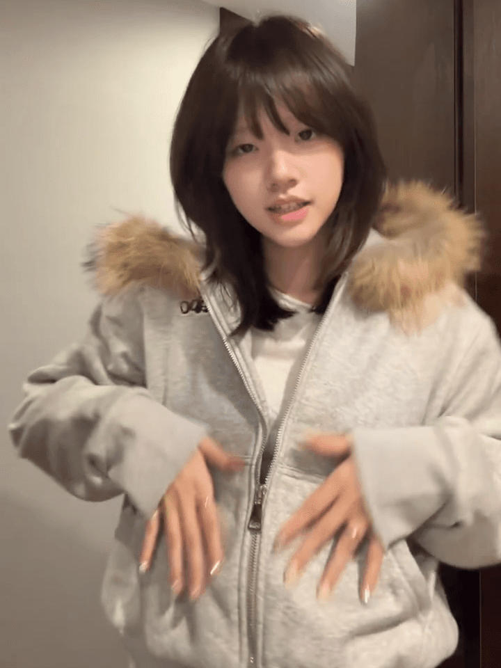 순수한 Mianhua 면 모피 칼라 탈착식 모피 칼라 회색 후드 티 스웨터 여성 털이 있고 두꺼운 재킷 2026 이미지 4