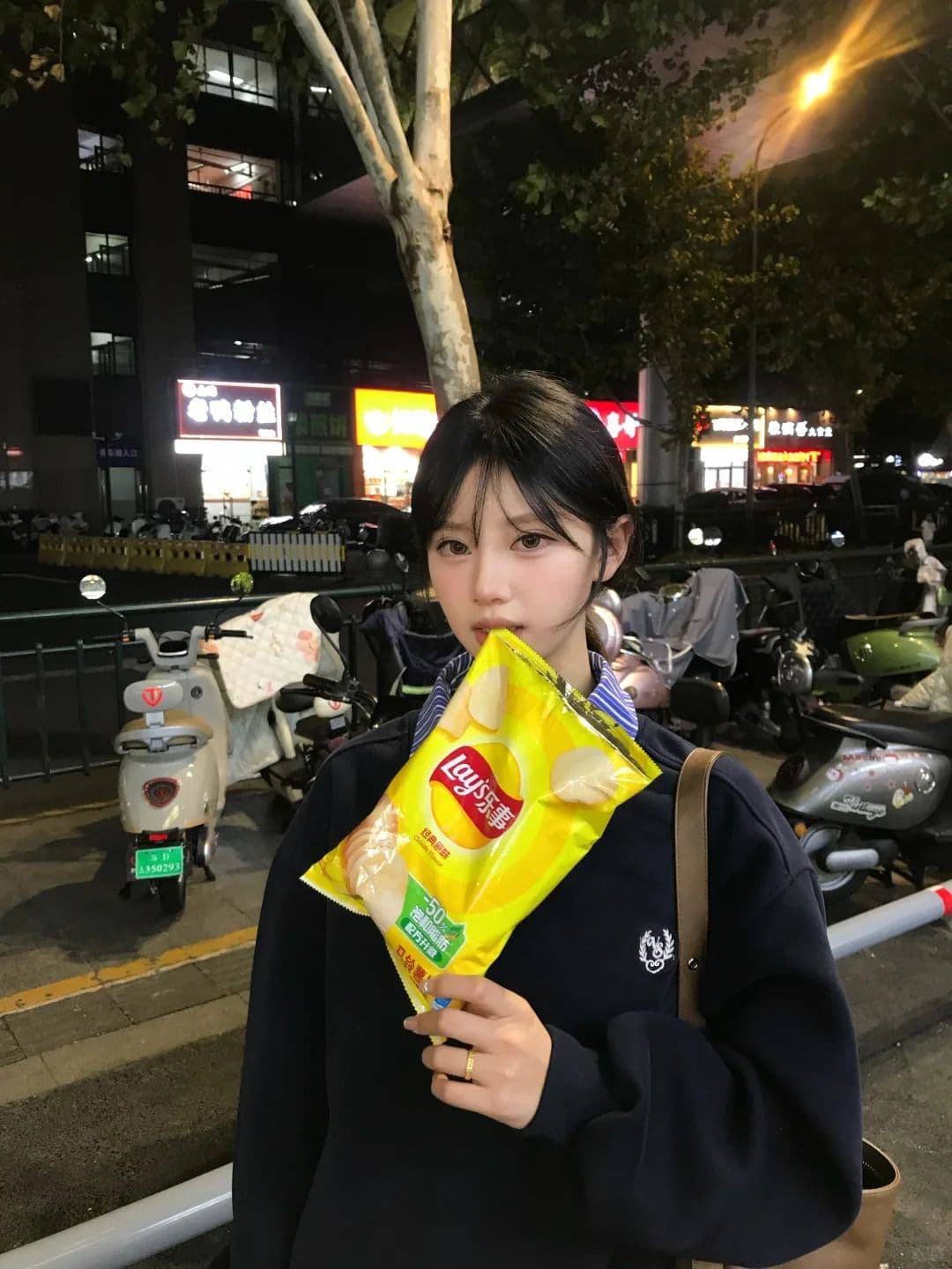 순수한 Mianhua 면 2026 페이크 레이어드 후드티 여성 가을 겨울 한 부서 느긋한 긴팔 맨위 털이 있고 두꺼운 상세 이미지 3