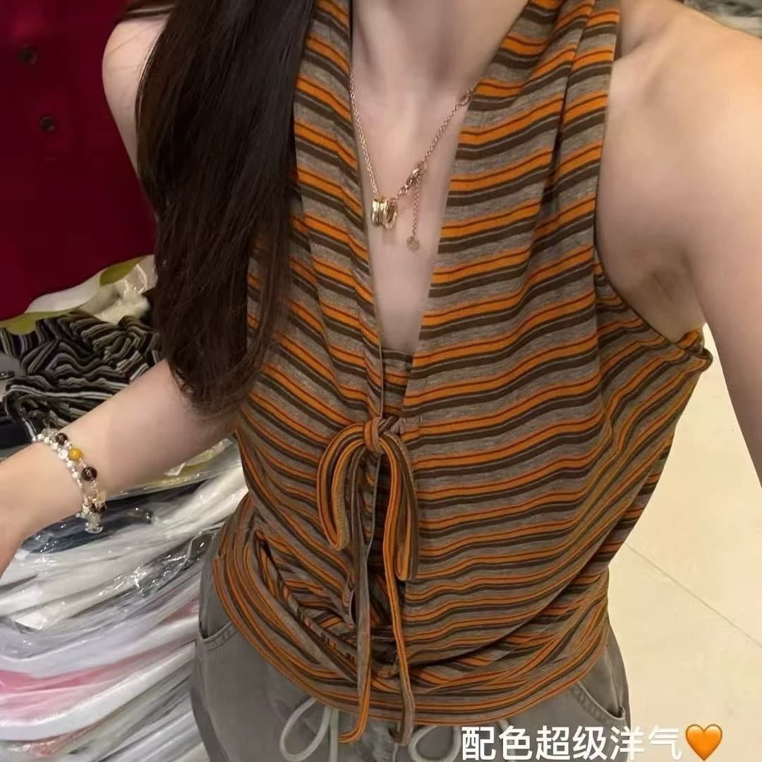 행침 목 스트라이프 조끼 여성 2026 여름 새로운 한국 스타일 레이스업 페이크 레이어드 섹시함 슬림해 보이는 몸매 가꾸기 민소매 맨위 상세 이미지 5