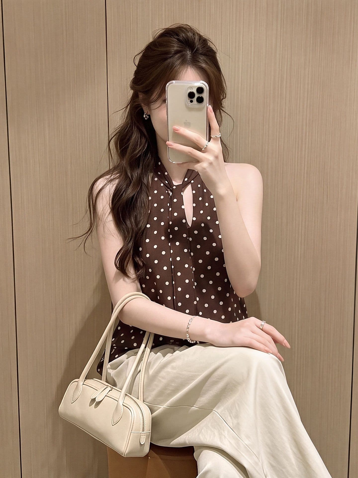 루즈핏 느긋한 바람 프랑스식 민소매 도트 무늬 여성 셔츠 여름 새로운 커피 색상 같이 갔다. 조금만 있으면 웨이브 루즈핏 품격 맨위 상세 이미지 3