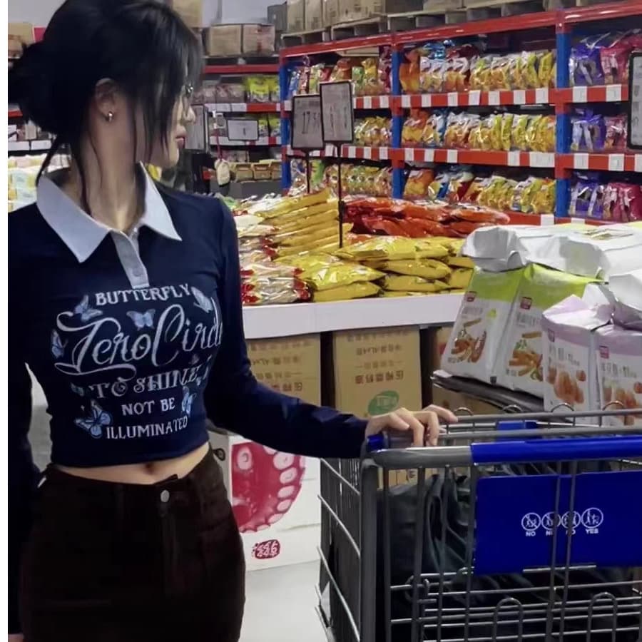 아메리칸 레트로 반 개방 폴로 칼라 티셔츠 2026 가을 새로운 미니멀리즘 캐주얼 디자인 센스 배색 만나는 상세 이미지 4