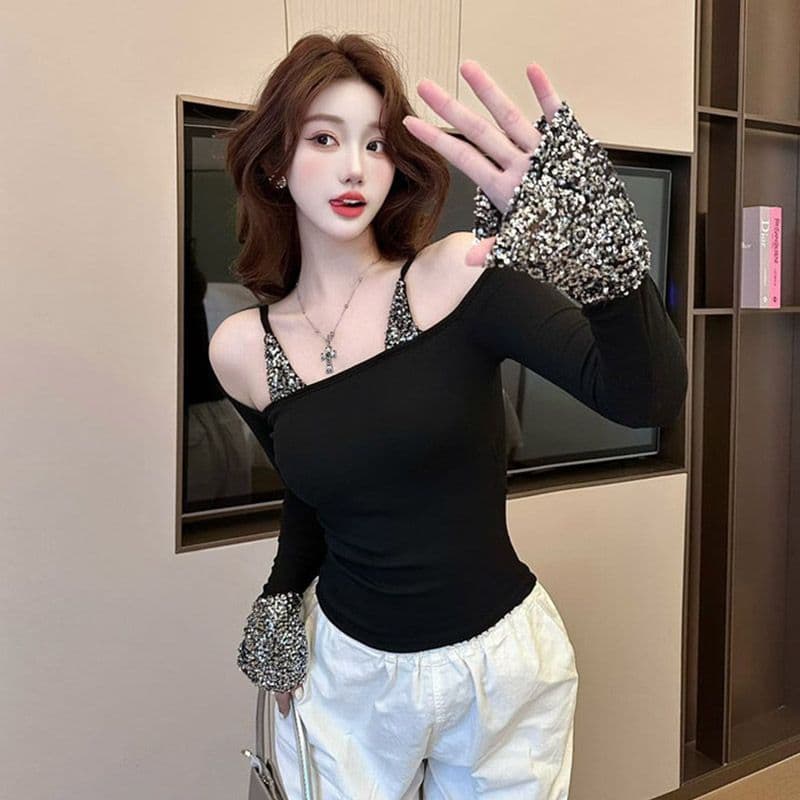 경관 그림 정가 모방 면 벨트 가슴 패드 스팽글 긴팔 티셔츠 여성 가을 오프숄더 몸매 가꾸기 핫걸 바람 만나는 맨위 이미지 4