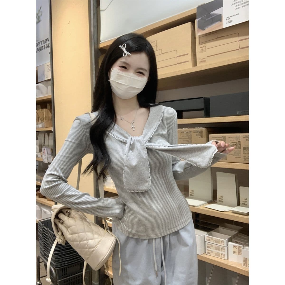 경관 그림 정가 원본 원단 달콤한 스타일 레이스업 긴팔 티셔츠 여성 가을 Chic 연령 감소 슬림해 보이는 스트라이프 맨위 이미지 4