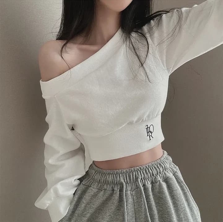 봄 작은 대중 개성 불규칙 비스듬한 칼라 오프숄더 허리 수축 슬림해 보이는 다용도 쇼트 스타일 긴팔 후드티 여성 상세 이미지 8