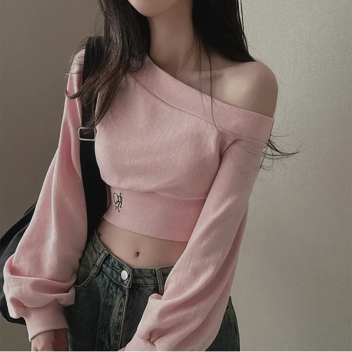 봄 작은 대중 개성 불규칙 비스듬한 칼라 오프숄더 허리 수축 슬림해 보이는 다용도 쇼트 스타일 긴팔 후드티 여성 상세 이미지 17