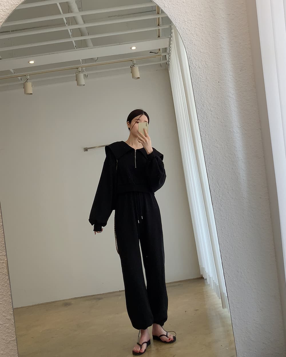 한국 chic 가을 겨울 레트로 품격 빅 칼라 루즈핏 쇼트 스타일 긴팔 후드티 하이웨이스트 캐주얼 바지 긴 바지 여성 이미지 2