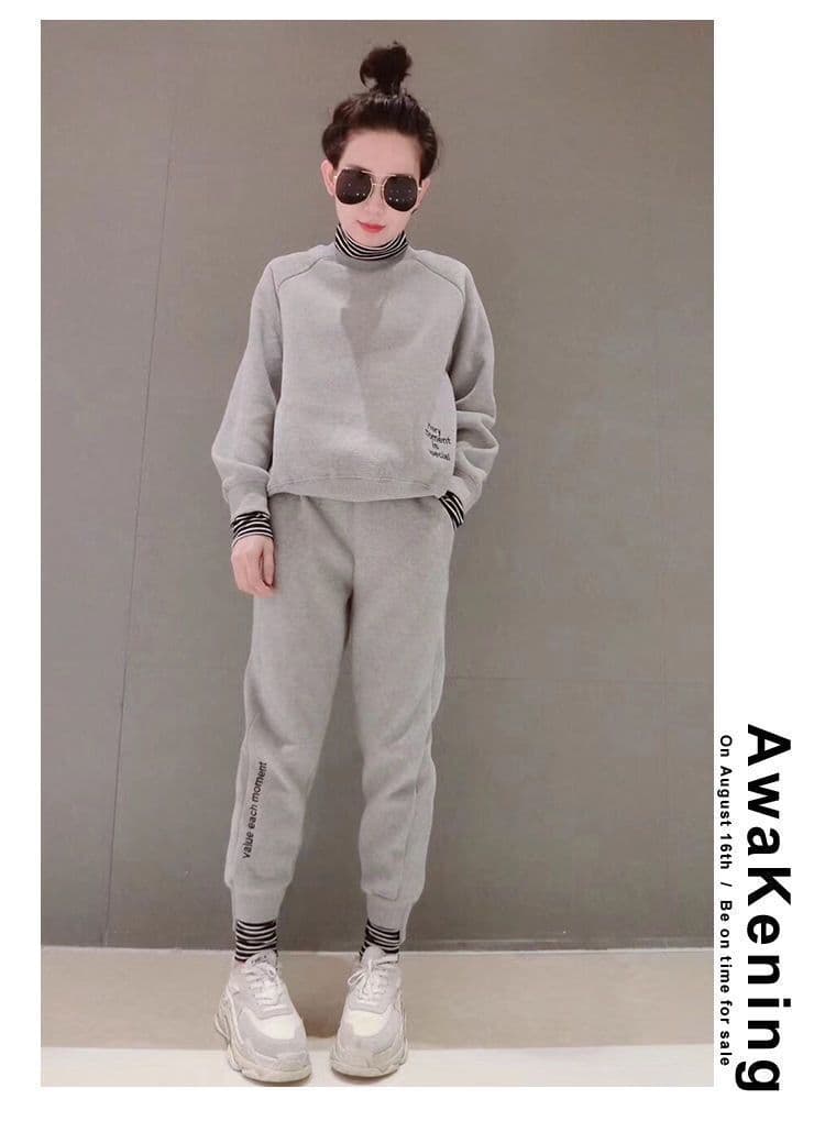 250그램 대 후드티 털이 있고 두꺼운 자수 가을 겨울 터틀넥 후드티 여성 루즈핏 패션 운동 투피스 세트 상세 이미지 8