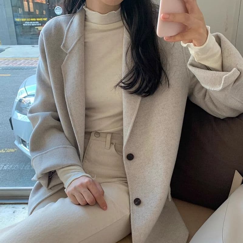 반하이넥 기본 셔츠 여성 봄 가을 몸매 가꾸기 슬림해 보이는 한국 스타일 외출용 인사이드 가져 가라. 미니멀리즘 단색 긴팔 티셔츠 상세 이미지 4