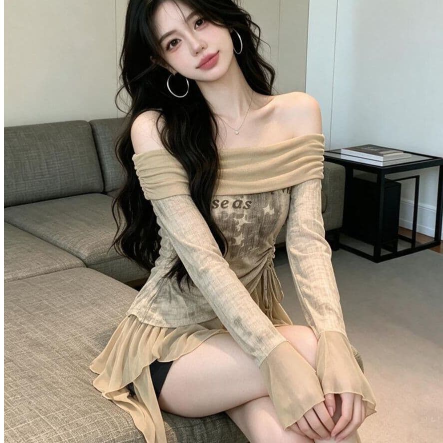 나팔 소매 프릴 홀치기 염색 오프숄더 맨위 홍콩 느낌 레트로 섹시함 불규칙 펌프 로프 몸매 가꾸기 슬림해 보이는 티셔츠 트렌디 상세 이미지 4