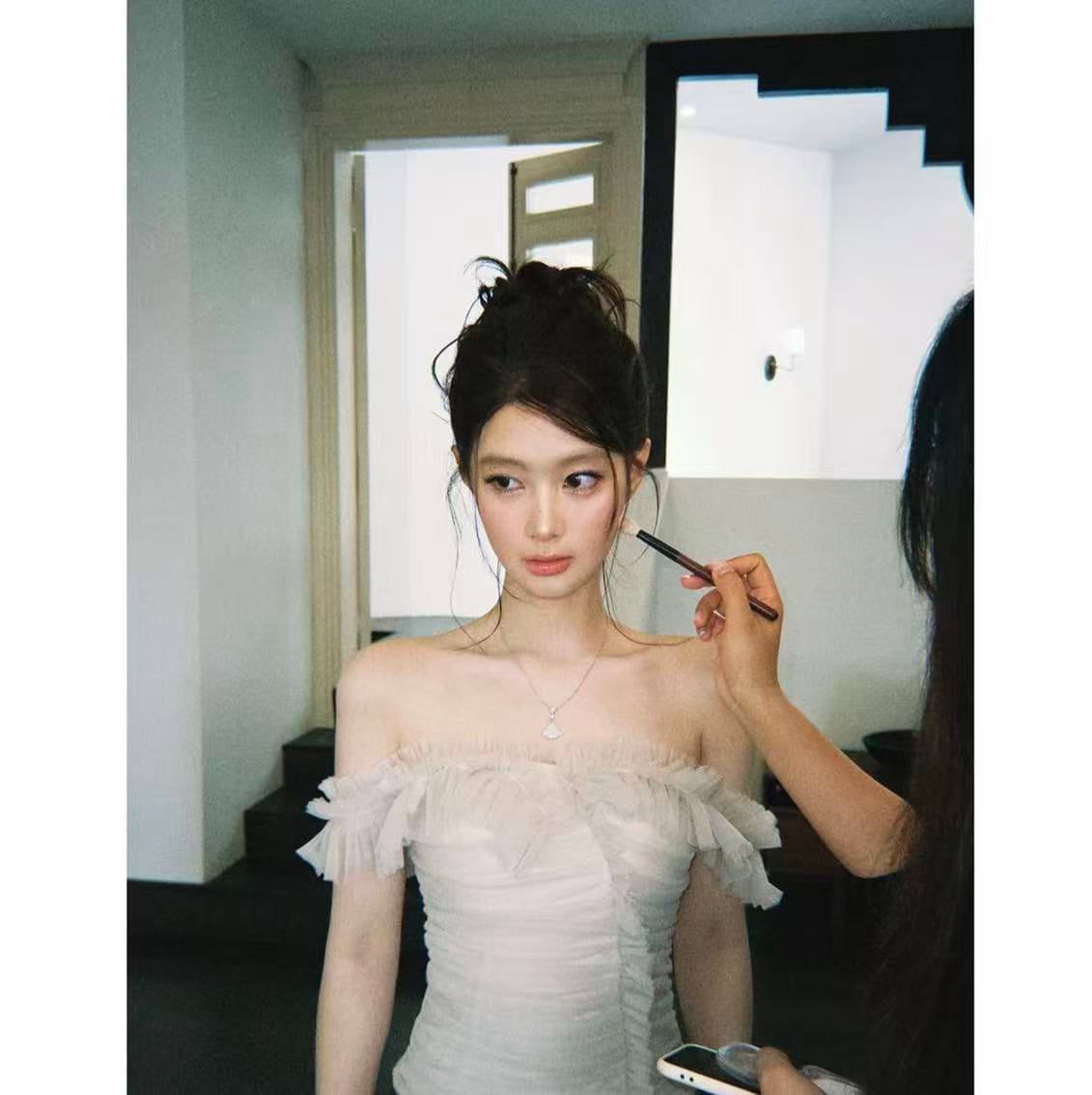 감사합니다. 아니요 고기 망사 연꽃 잎 레이스 신축성 조끼 여성 여름 디자인 센스 절묘한 몸매 가꾸기 슬림해 보이는 맨위 이미지 2