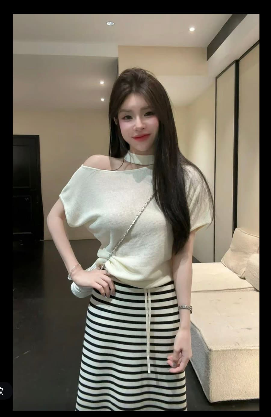 huihui 한 부서 행침 목 오프숄더 티셔츠 불규칙 맨위 코디 스트라이프 반신 치마 세트 여성 l06 이미지 2