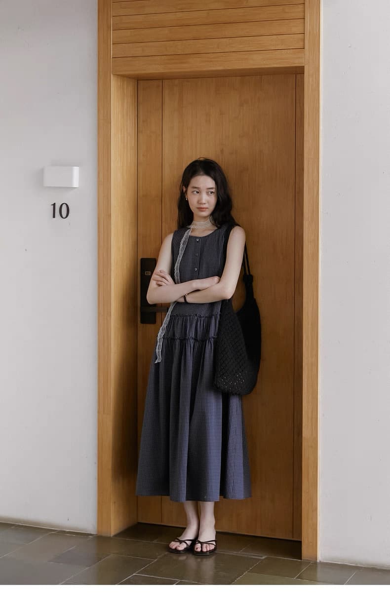 2026 년 여름 새로운 문예 바람 한여름 블루 프릴 디자인 체크무늬 레이스업 여성 드레스 상세 이미지 5