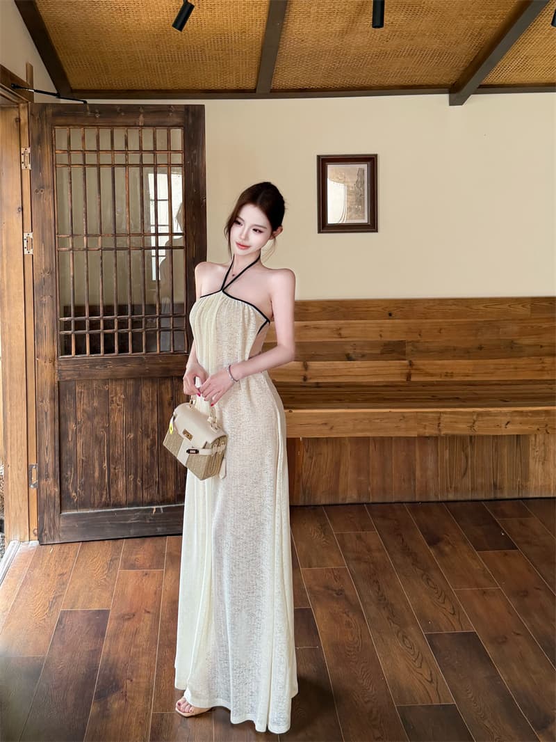 실사 바람 불어 오는 중 Pinellia 여름 순수한 백리스 슬립 디자인 센스 행침 목 스트랩 한 마디 점프 슈트 롱 스커트 이미지 3