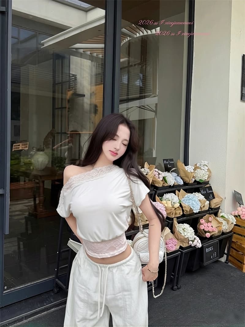실사 아름다움 어깨 법 새싹 레이스 조각 비스듬한 어깨 반팔 티셔츠 여성 디자인 센스 허리 수축 슬림해 보이는 맨위 여름 상세 이미지 5