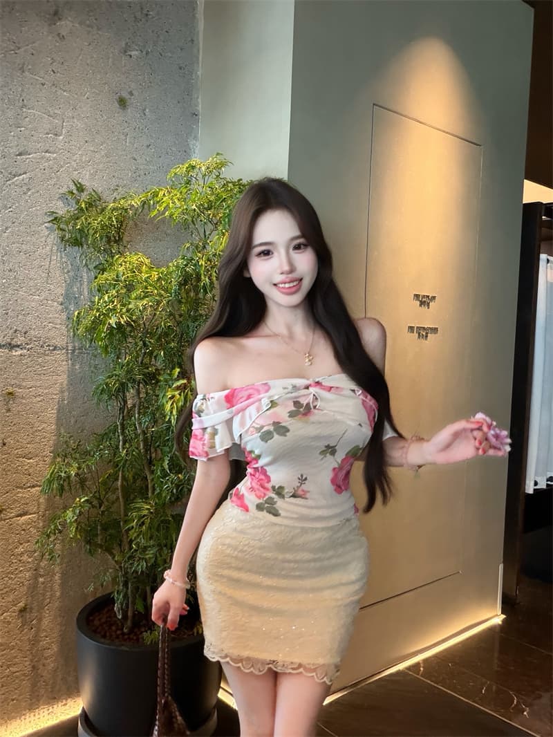 실사 홍당무 장미 오프숄더 프릴 꽃무늬 여름 새로운 슬림해 보이는 맨위 여성 이미지 4