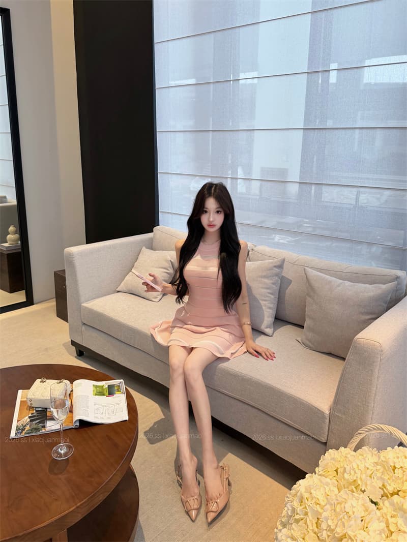 실사 천 골드 센스 홀로우 아웃 디자인 센스 행침 목 오프숄더 슬립 인사이드 가져 가라. 여름 섹시함 맨위 여성 상세 이미지 12