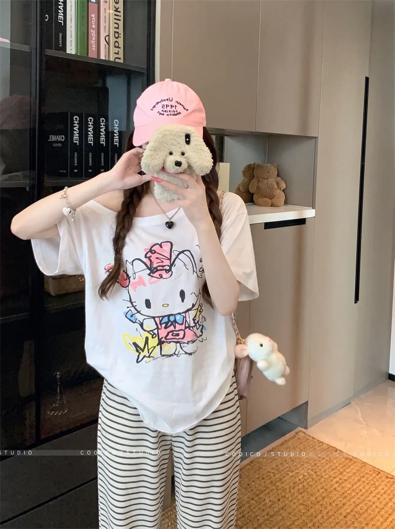 실사 귀여운 낙서 t 오프숄더 프린트 반소매 티셔츠 여성 루즈핏 한 부서 느긋한 느슨함 센스 비스듬한 어깨 의류