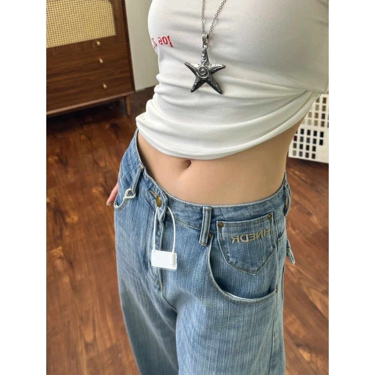 아메리칸 레트로 파리 버클 디자인 센스 넓은 다리 청바지 여성 2026 여름 새로운 루즈핏 슬림해 보이는 스트레이트 바지 이미지 2