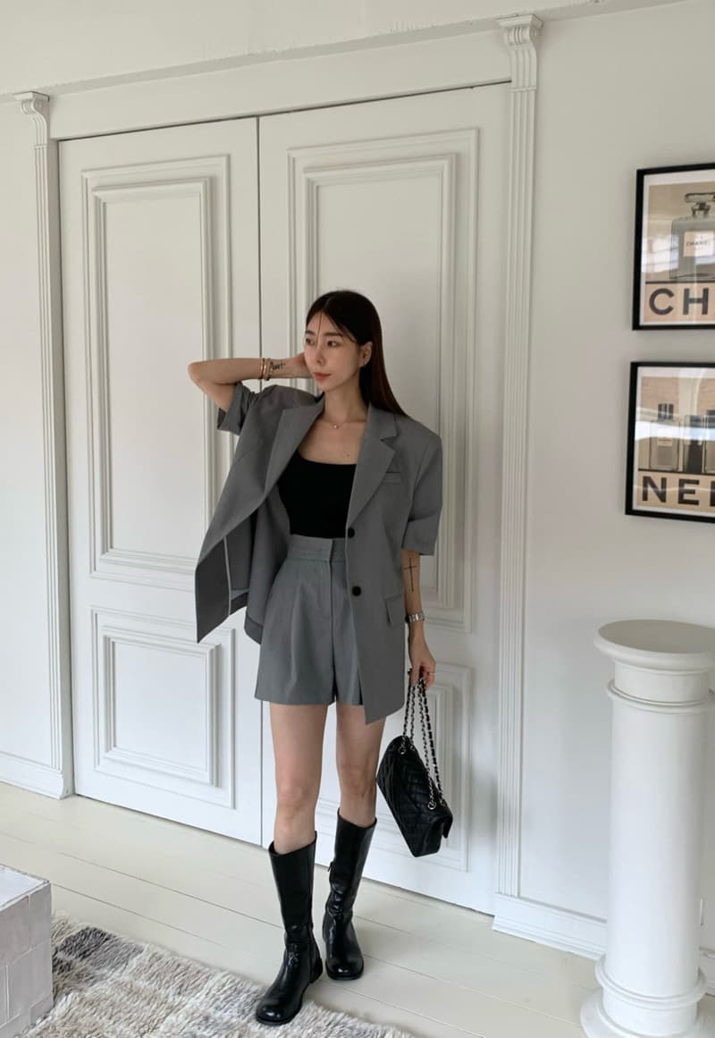 크기 있음 업데이트 한국 chic 프랑스식 레트로 싱글 줄 버튼 반팔 정장 넓은 다리가 짧다. 바지 세트 상세 이미지 6
