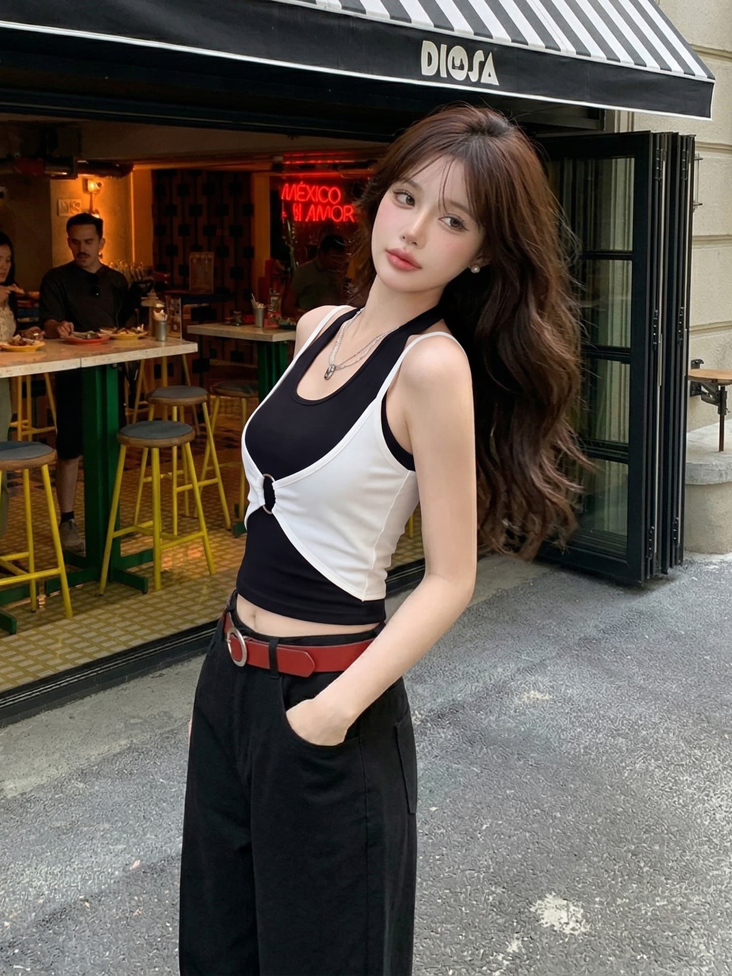 정가 섹시함 핫걸 캐주얼 휴가 작은 슬링 조끼 벨트 가슴 패드 행침 목 백리스 페이크 레이어드 이슬 뼈의 맨위 이미지 4