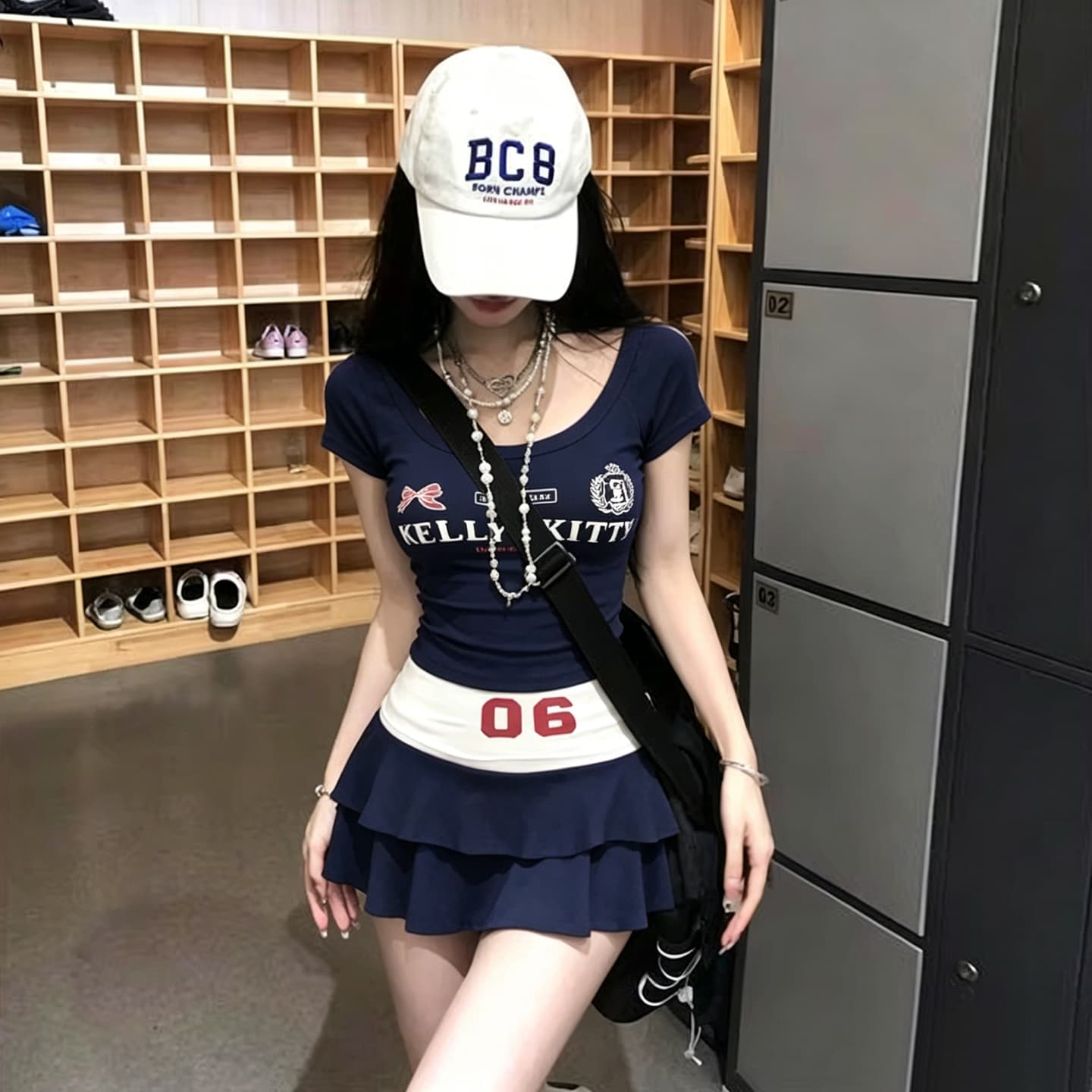 정가 아메리칸 레트로 알파벳 프린트 반팔 티셔츠 맨위 그룹 서비스 프릴 미니 스커트 캐주얼 스포츠 슈트 상세 이미지 4