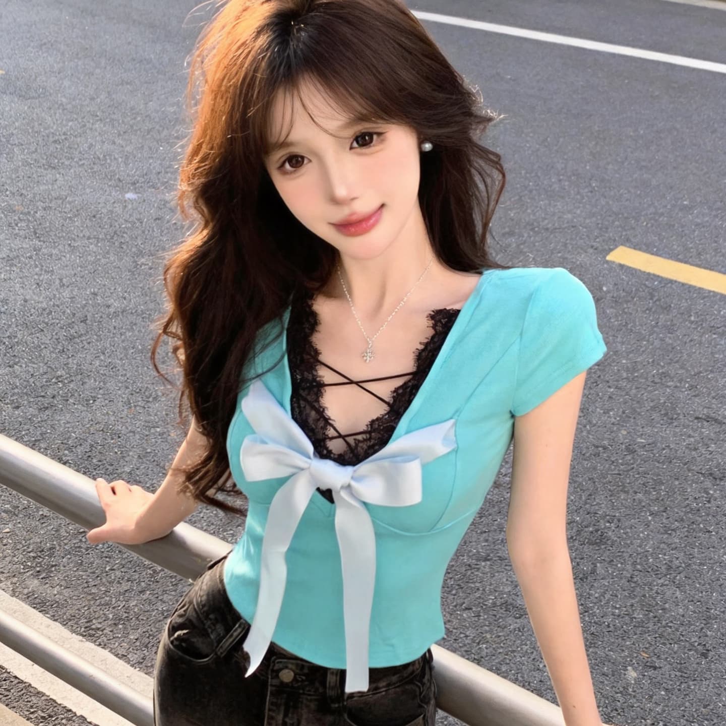 정가 섹시함 순수한 욕망 핫걸 레이스 V넥 나비 매듭 반팔 티셔츠 홀로우 아웃 백리스 휴가 바람 허리 수축 맨위 상세 이미지 5