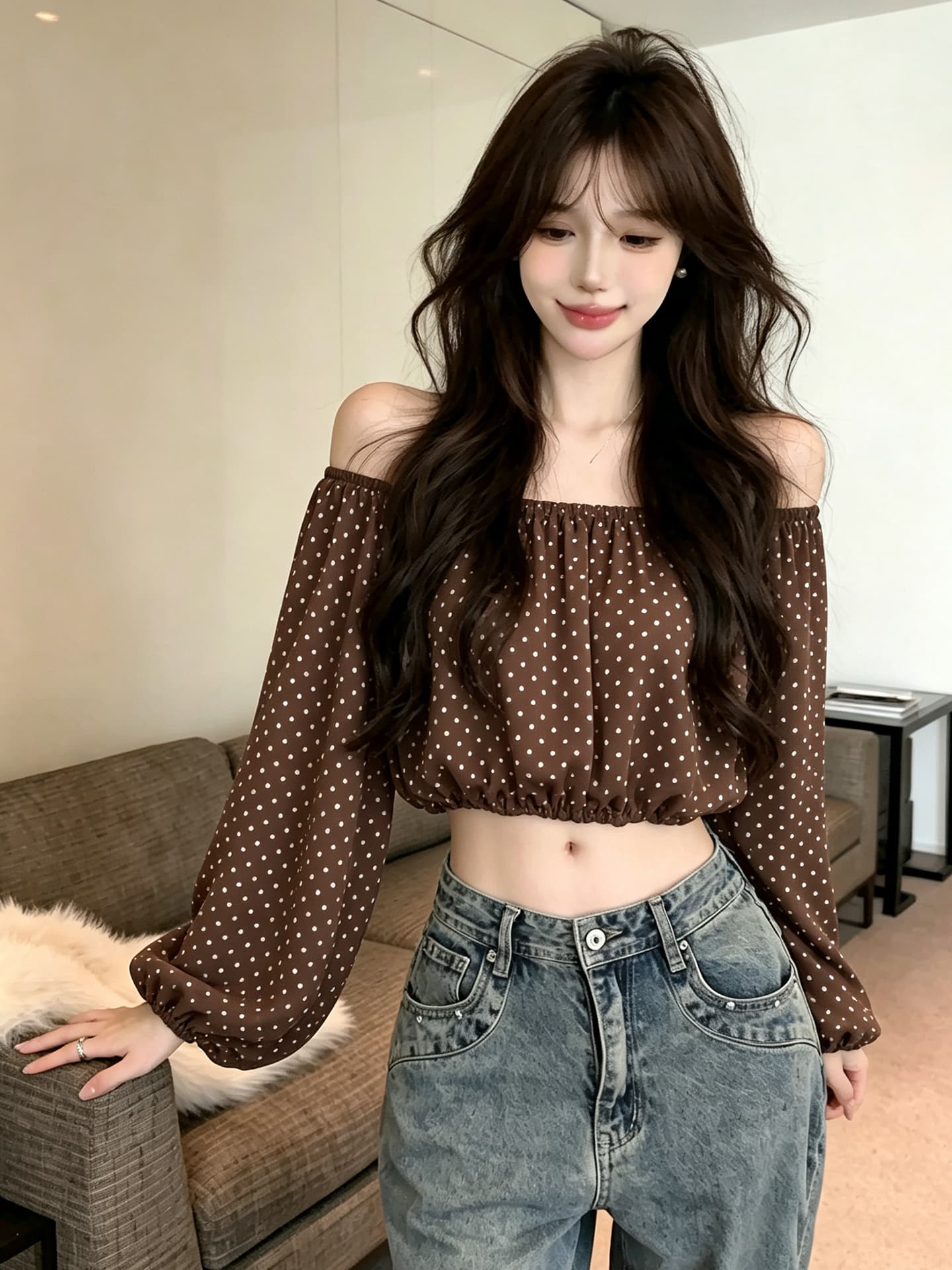 실사 섹시함 순수한 욕망 핫걸 보트넥 오프숄더 레오파드 무늬 쉬폰 블라우스 쇼트 스타일 이슬 뼈의 벌룬 소매 도트 무늬 맨위 이미지 5