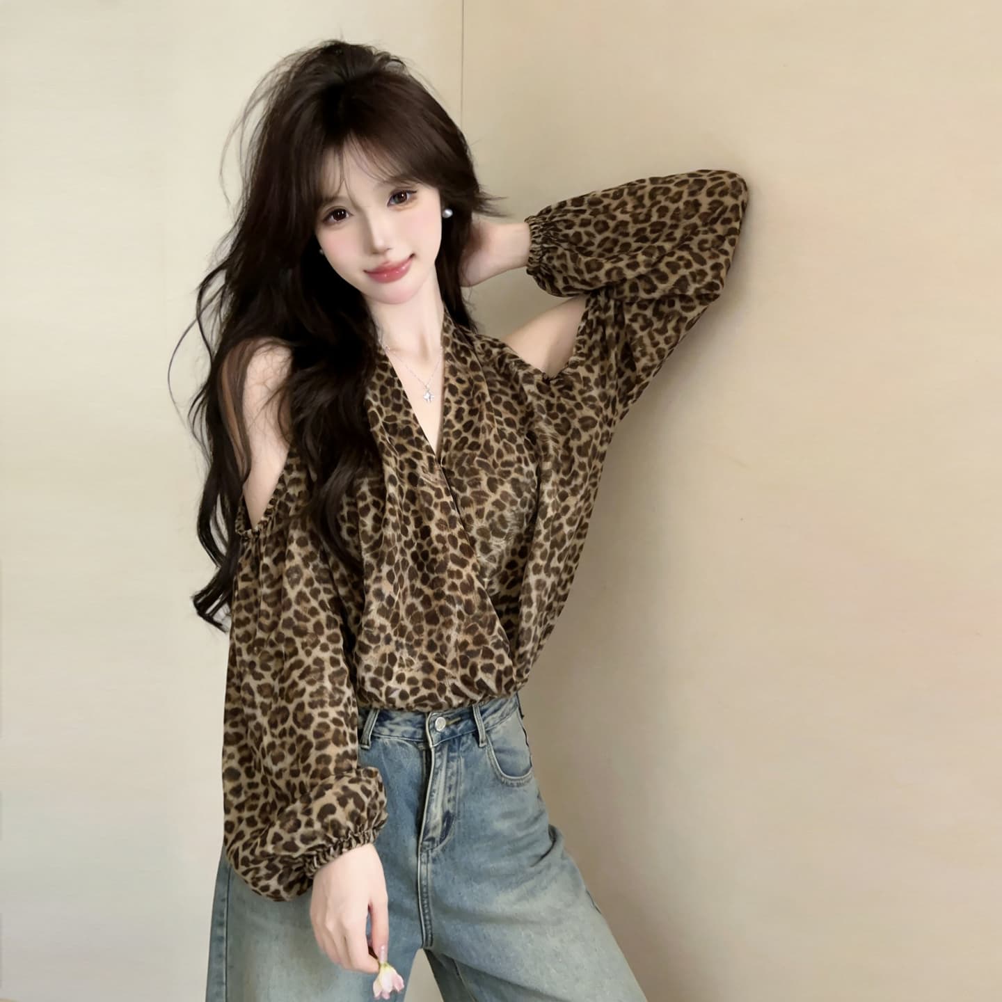 정가 섹시함 순수한 욕망 핫걸 홀로우 아웃 오프숄더 V넥 긴팔 레오파드 무늬 쉬폰 블라우스 티셔츠 벌룬 소매 허리 수축 맨위 상세 이미지 5