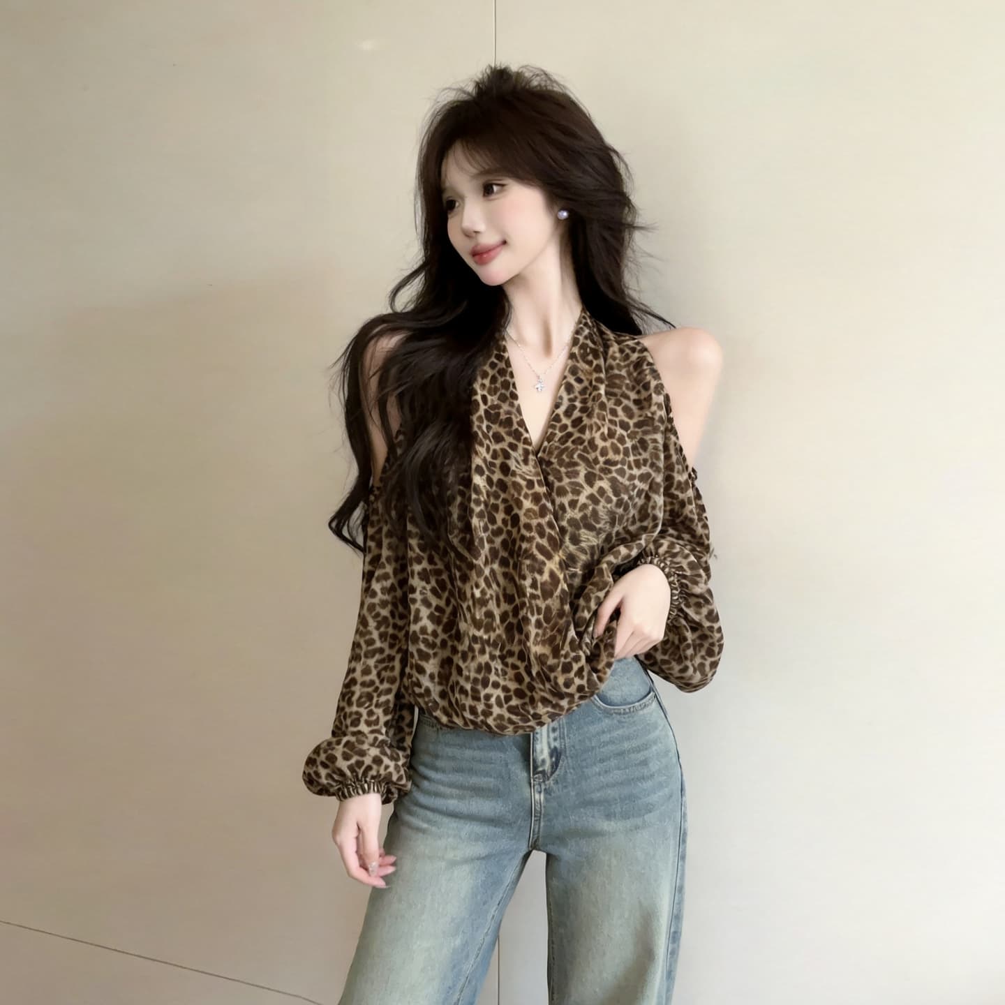 정가 섹시함 순수한 욕망 핫걸 홀로우 아웃 오프숄더 V넥 긴팔 레오파드 무늬 쉬폰 블라우스 티셔츠 벌룬 소매 허리 수축 맨위 상세 이미지 6