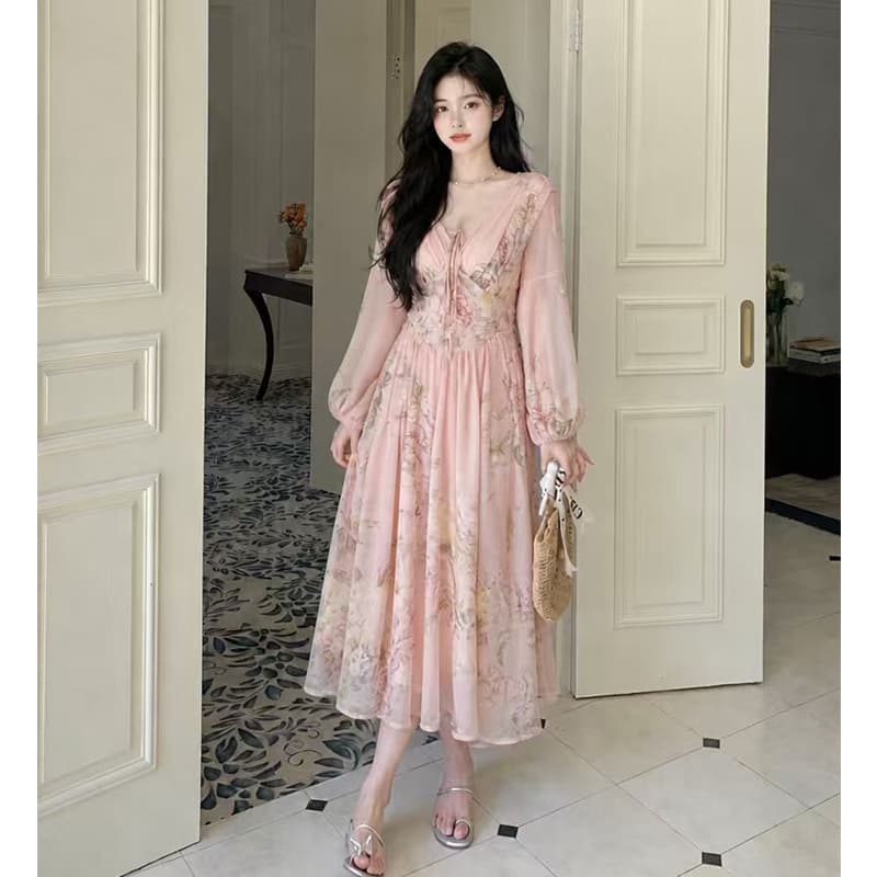 빅 사이즈 여성 의류 여름 프랑스식 꽃무늬 허리 수축 슬림해 보이는 휴가 바람 벌룬 소매 점프 슈트 치마 상세 이미지 2