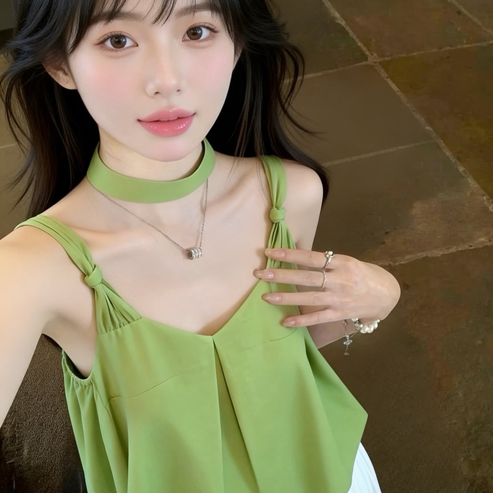 한 스타일 품격 작은 대중 V넥 매듭 캐미솔 느긋한 루즈핏 리본 민소매 맨위 화이트 바지 세트 여성 이미지 5