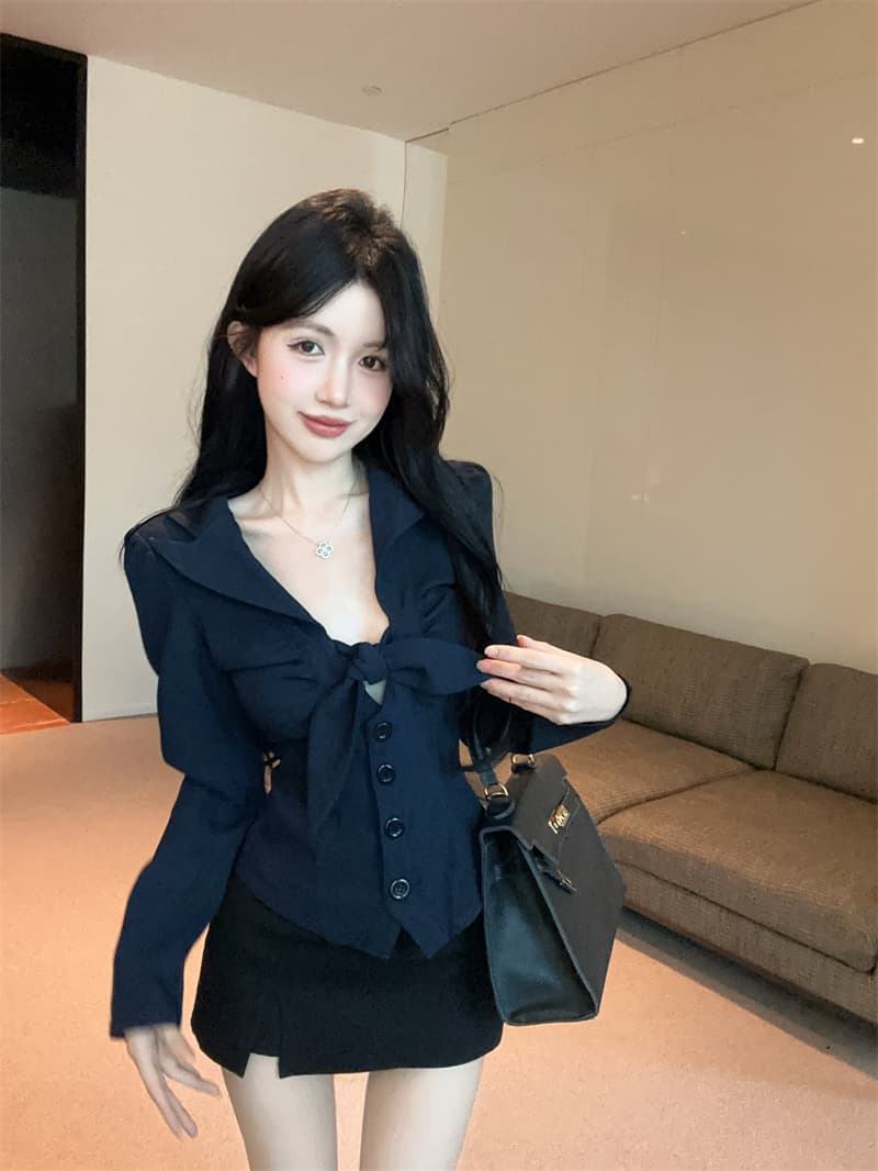 실사 정가 레트로 프랑스식 나비 매듭 스트랩 디자인 폴로 칼라 낮은 가슴 셔츠 허리 수축 슬림해 보이는 긴팔 맨위
