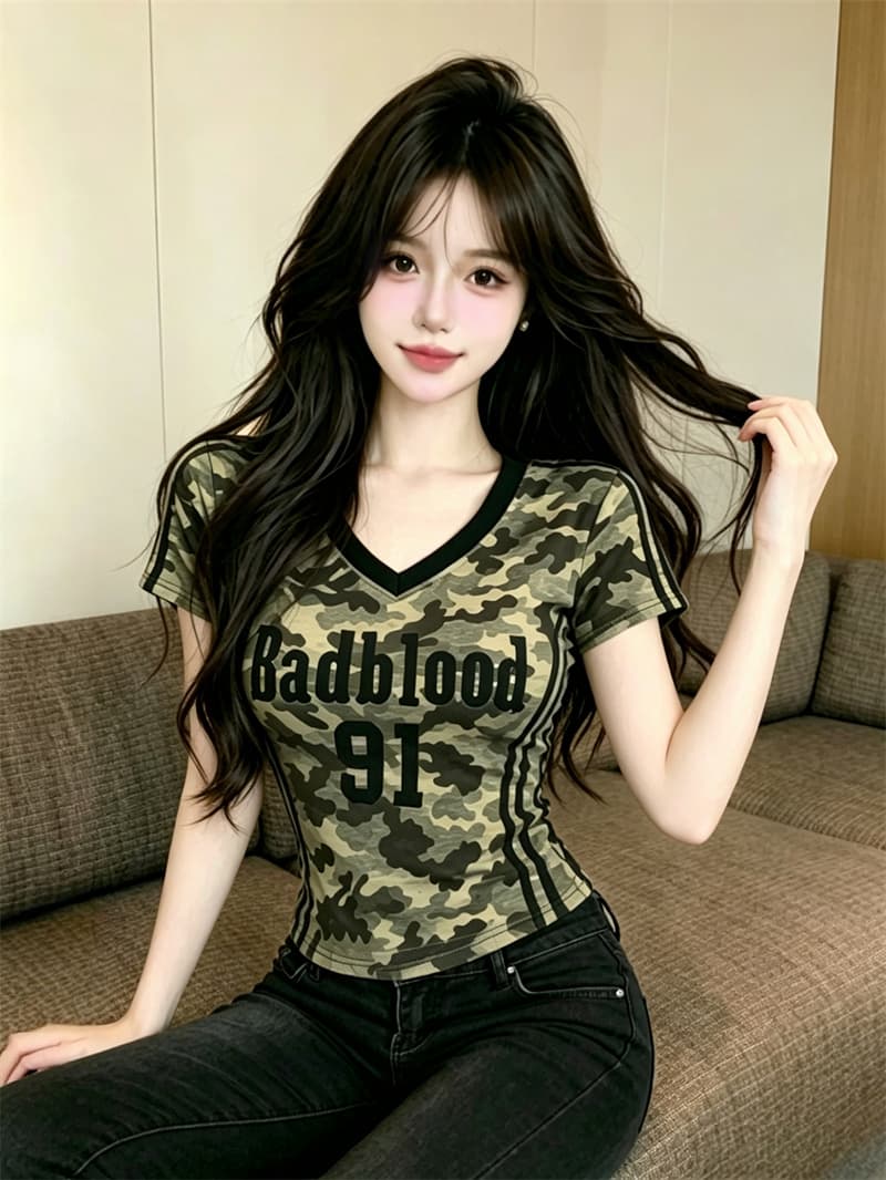 실사 정가 여름 새로운 카모플라주 V넥 반팔 아메리칸 핫걸 몸매 가꾸기 반팔 티셔츠 상세 이미지 8