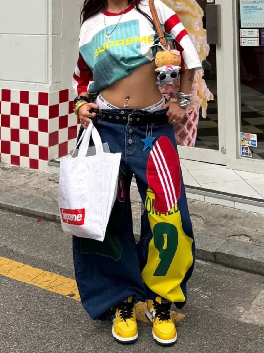 여름 새로운 아메리칸 핫걸 레트로 디자인 센스 배색 패치 프린트 청바지 여성 루즈핏 넓은 다리 길이 바지 트렌디 상세 이미지 2