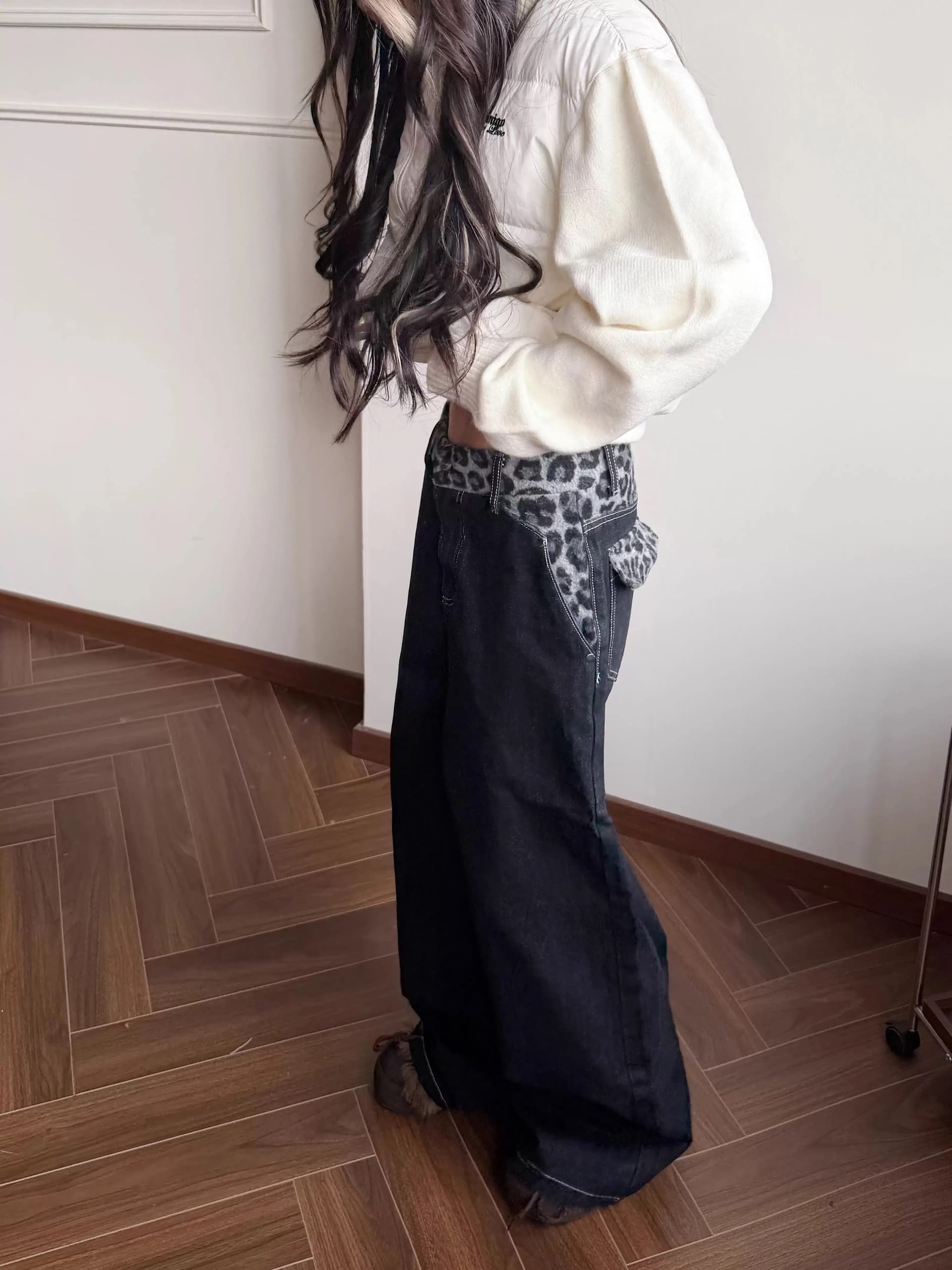 아메리칸 레트로 디자인 센스 패치워크 레오파드 무늬 루즈핏 스트레이트 청바지 여자 다용도 캐주얼 긴 바지 이미지 3