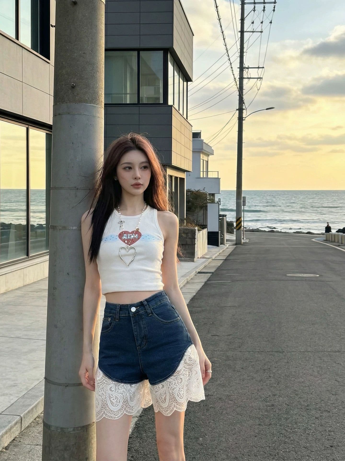 작은 대중 디자인 센스 레이스 조각 데님 반바지 여성 2026 여름 폭발 하이웨이스트 Chic 슬림해 보이는 바지