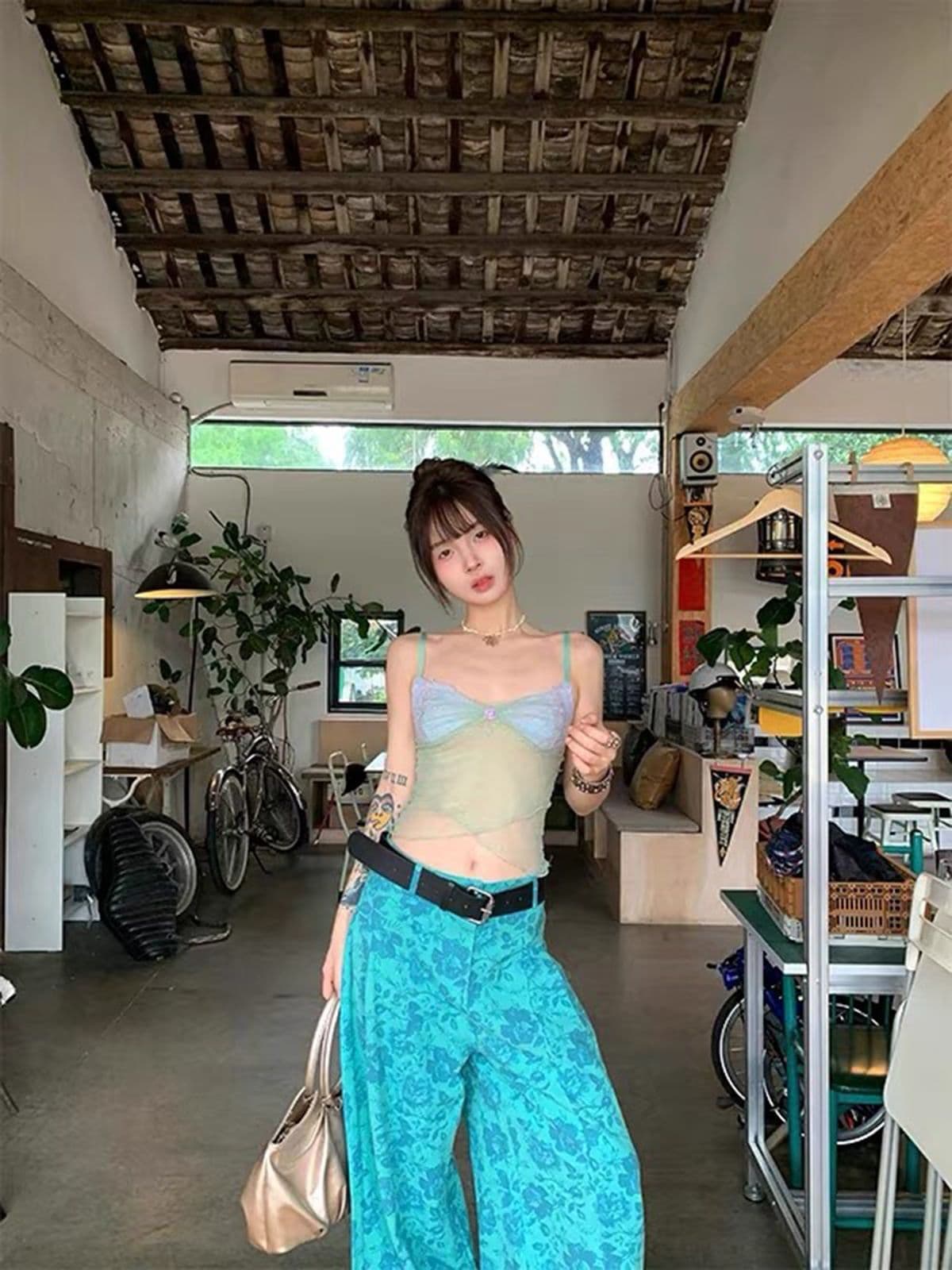 아메리칸 레트로 녹색 꽃무늬 프린트 넓은 다리 청바지 여성 여름 새로운 루즈핏 슬림해 보이는 캐주얼 바닥 청소 바지 이미지 4