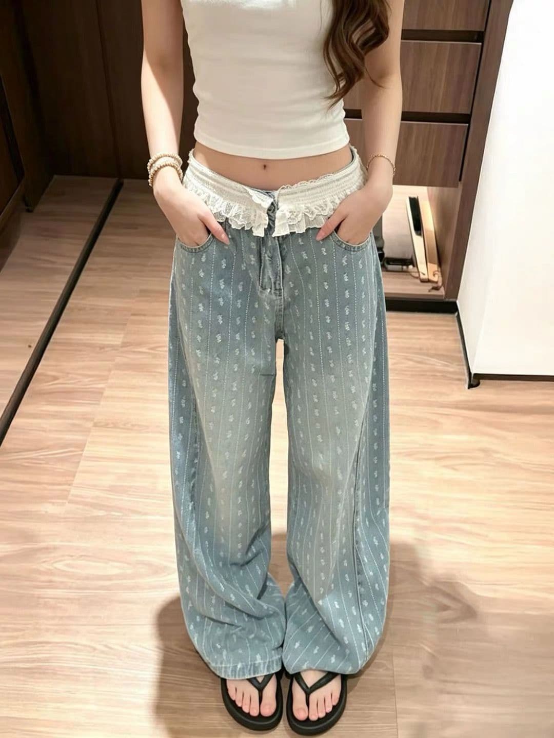 한 부서 레이스 레이스 청바지 여성 2026 가을 새로운 배색 패션 슬림해 보이는 패치워크 넓은 다리 길이 바지 상세 이미지 2